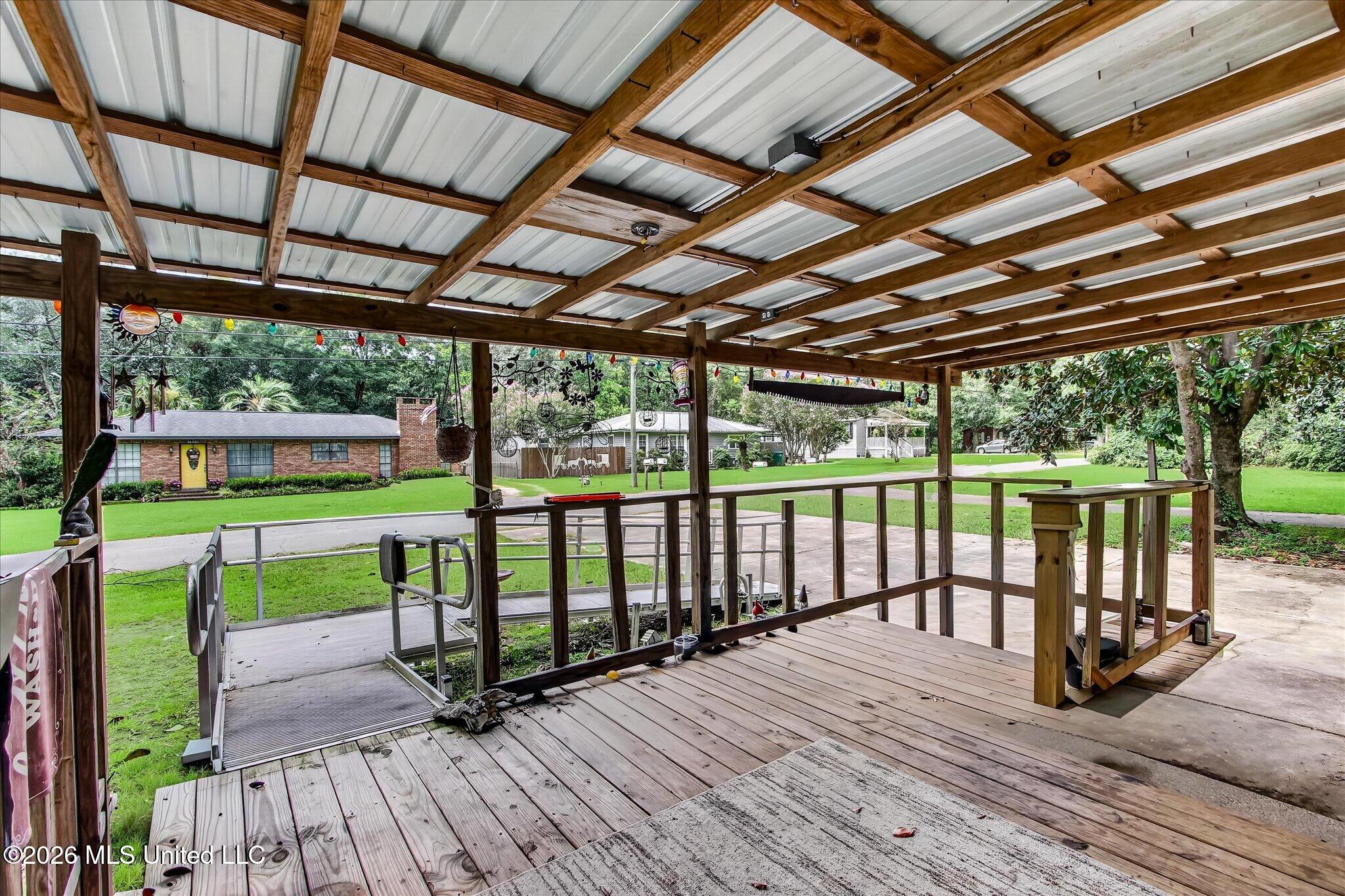 16080 Crestview Drive Property Photo 42