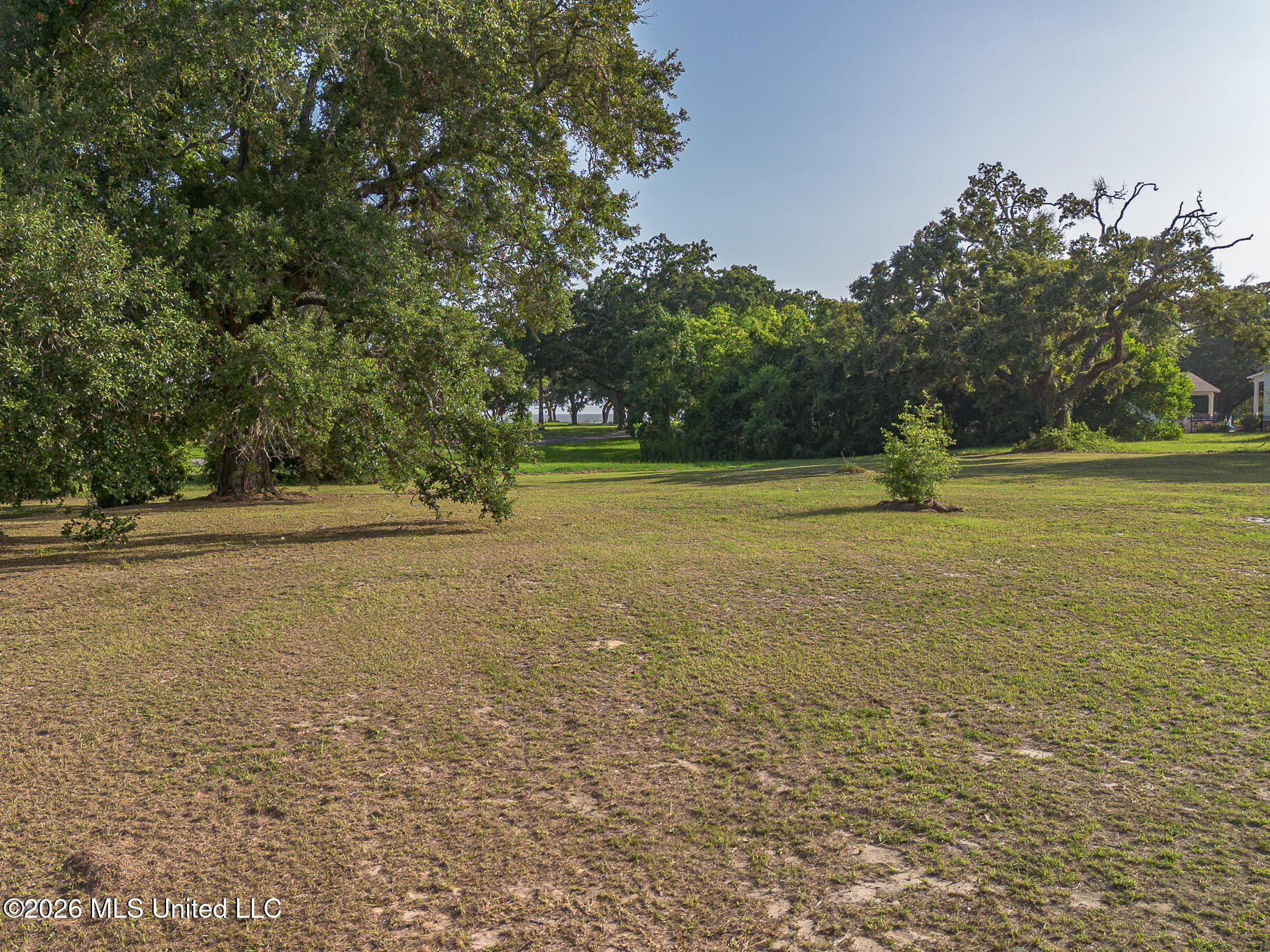 401 2nd Street Property Photo 1