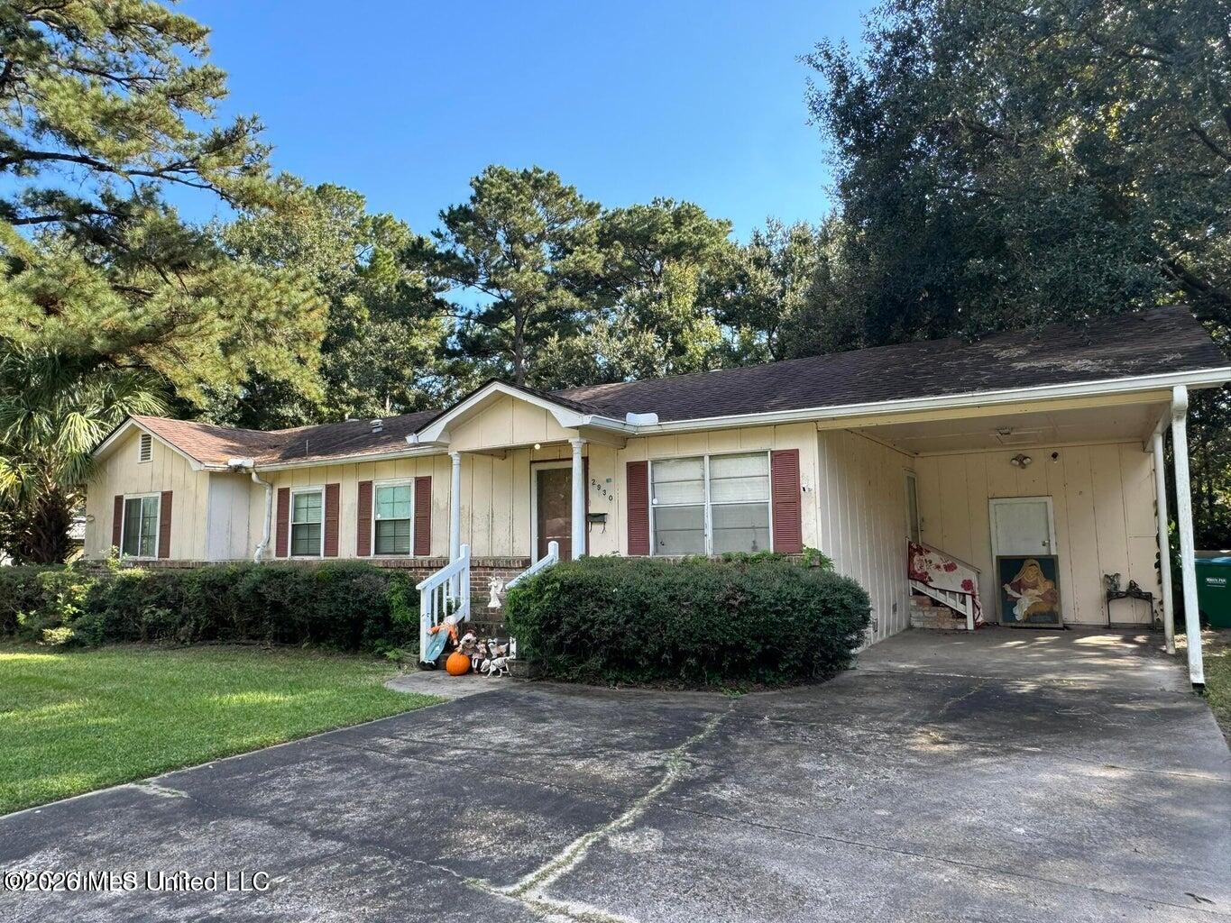 2930 Dantzler Street Property Photo 3