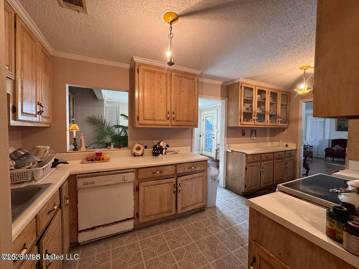 2930 Dantzler Street Property Photo 16
