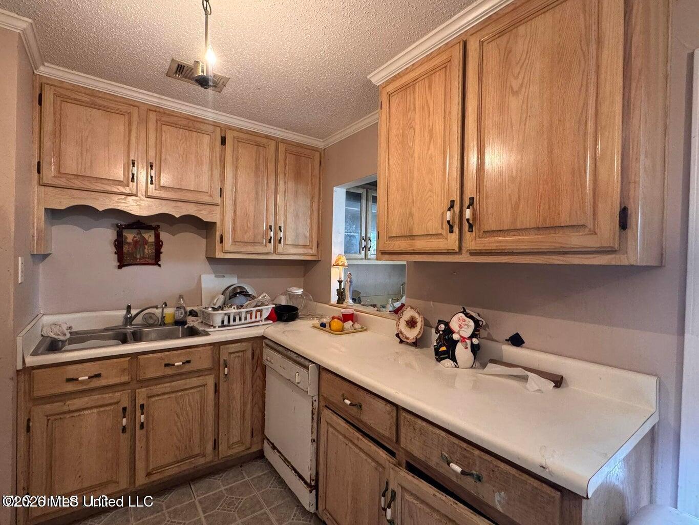 2930 Dantzler Street Property Photo 17