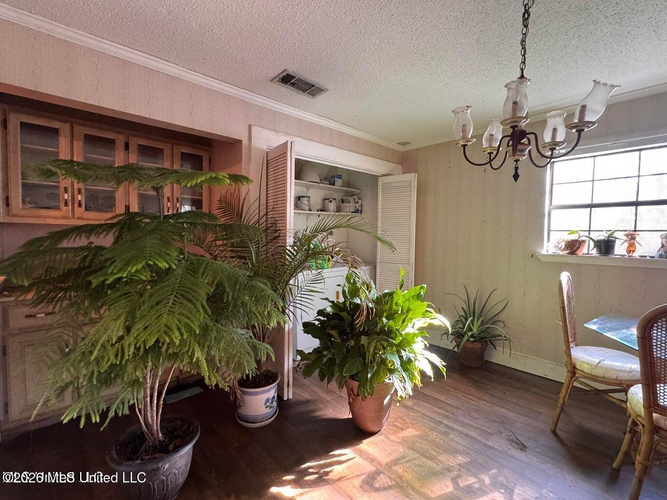 2930 Dantzler Street Property Photo 20