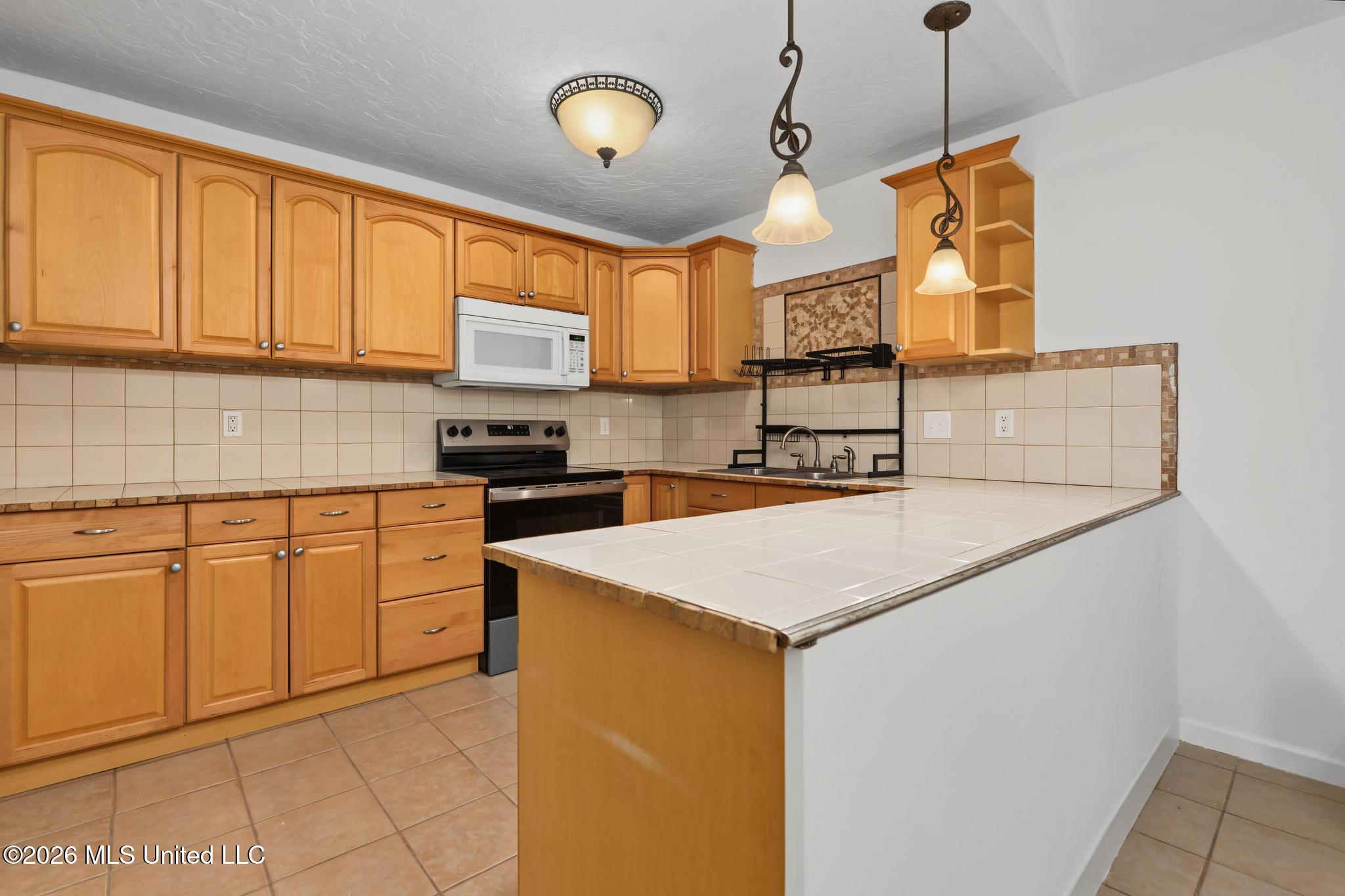 1318 Parktown Drive Property Photo 7