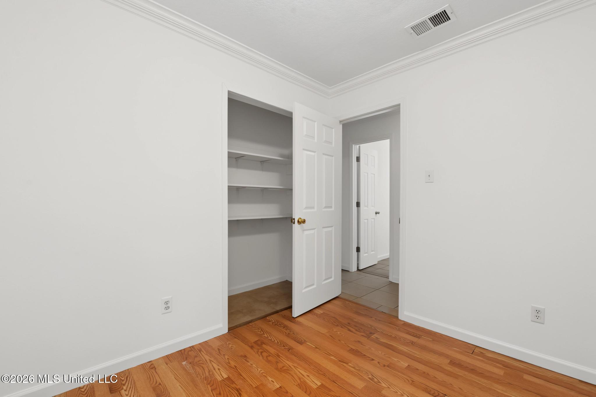 1318 Parktown Drive Property Photo 18