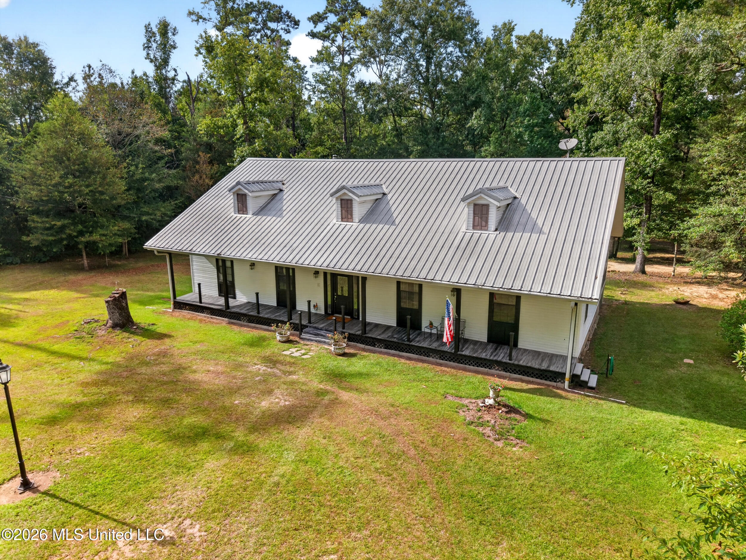 61 Pinetucky Road Property Photo 1