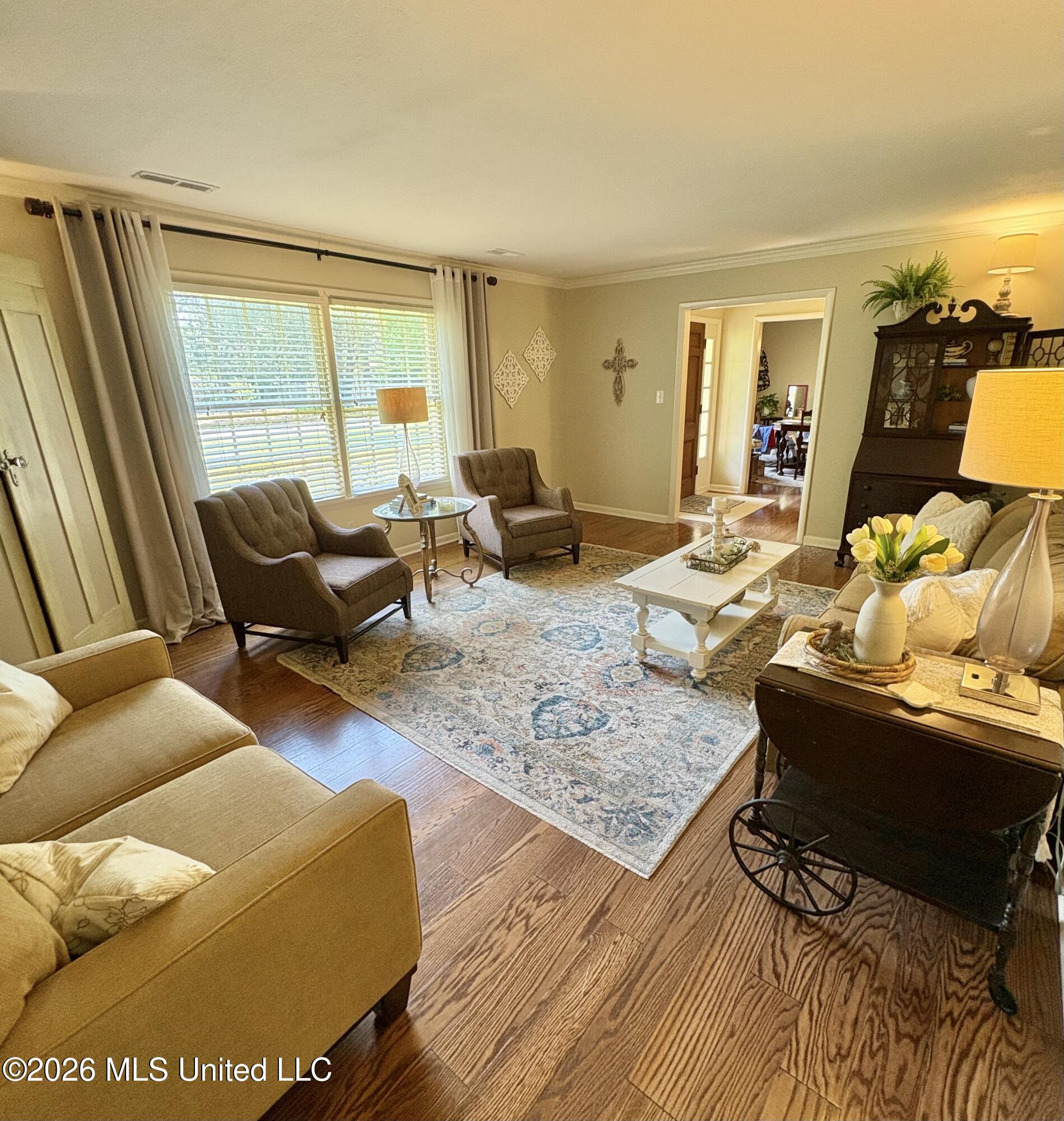 403 Macarthur Avenue Property Photo 3