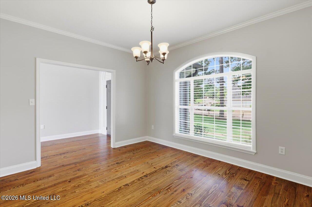 346 Woodlands Drive Property Photo 15