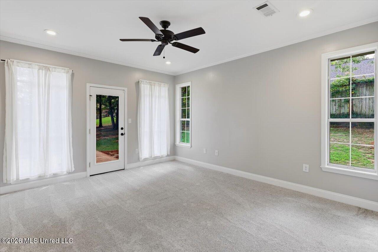346 Woodlands Drive Property Photo 19