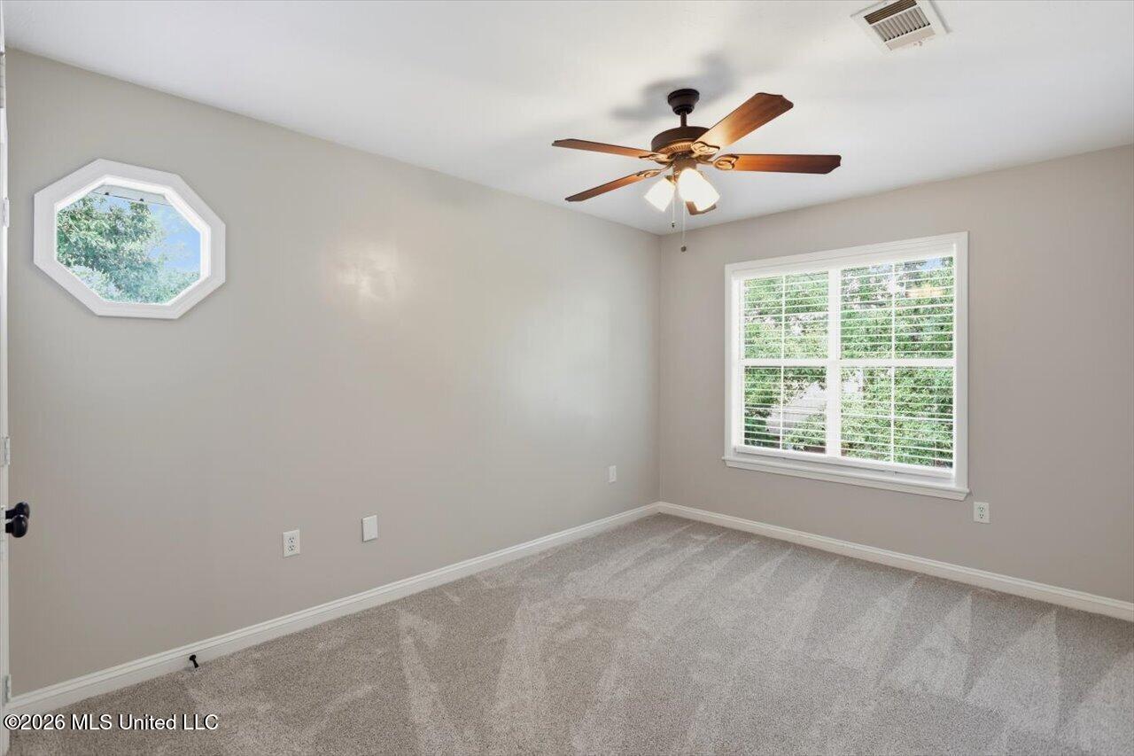 346 Woodlands Drive Property Photo 25