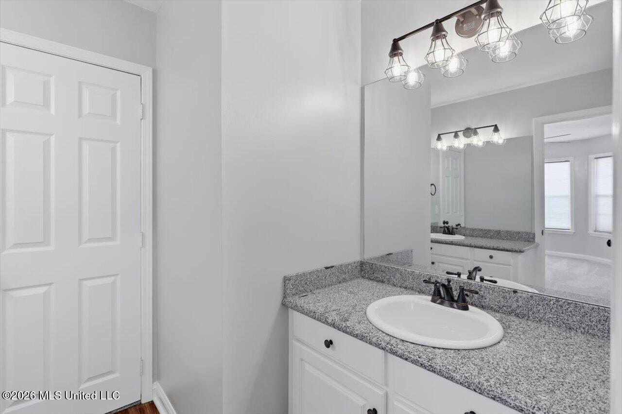 346 Woodlands Drive Property Photo 28
