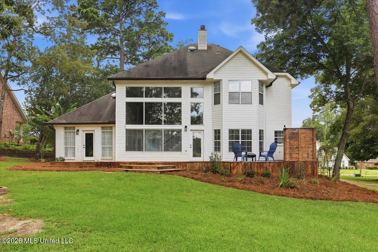 346 Woodlands Drive Property Photo 32