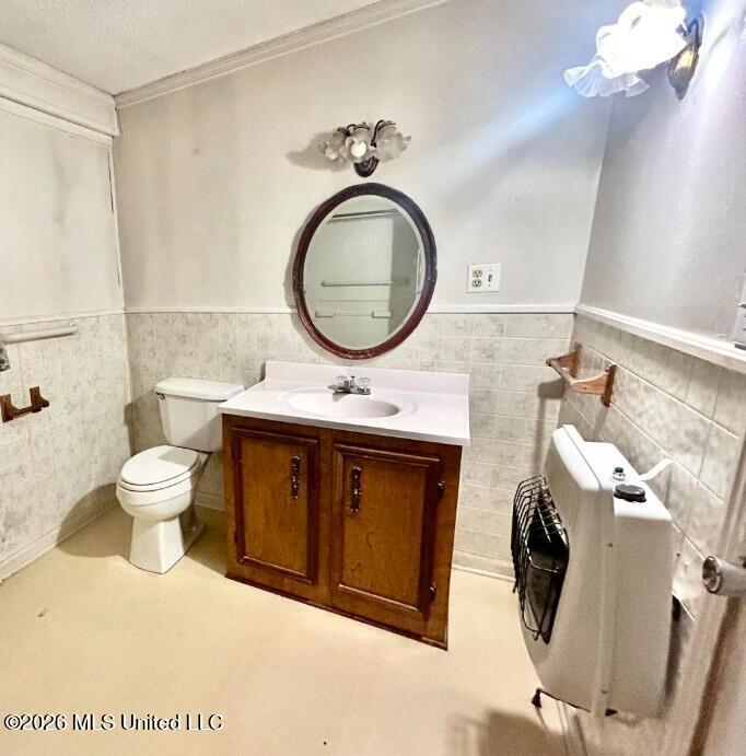 203 S Binford Avenue Property Photo 4