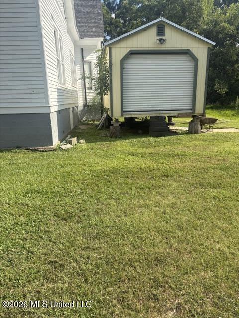 203 S Binford Avenue Property Photo 17