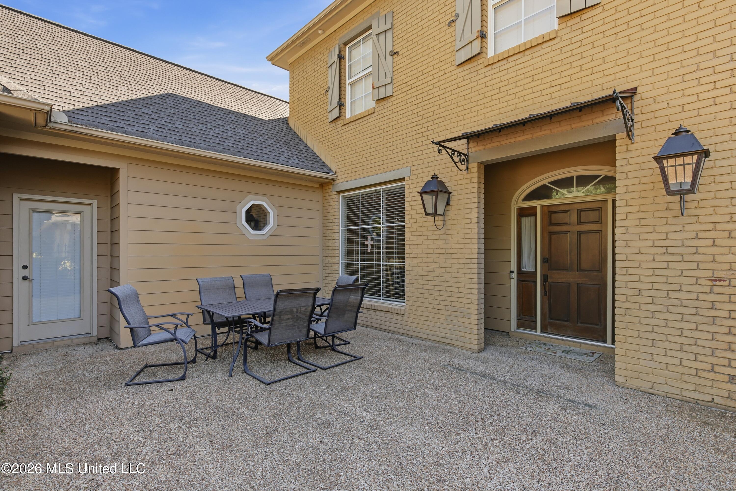 4610 Maurey Road Property Photo 4