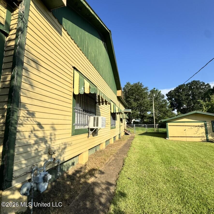919 N Union Street Property Photo 27