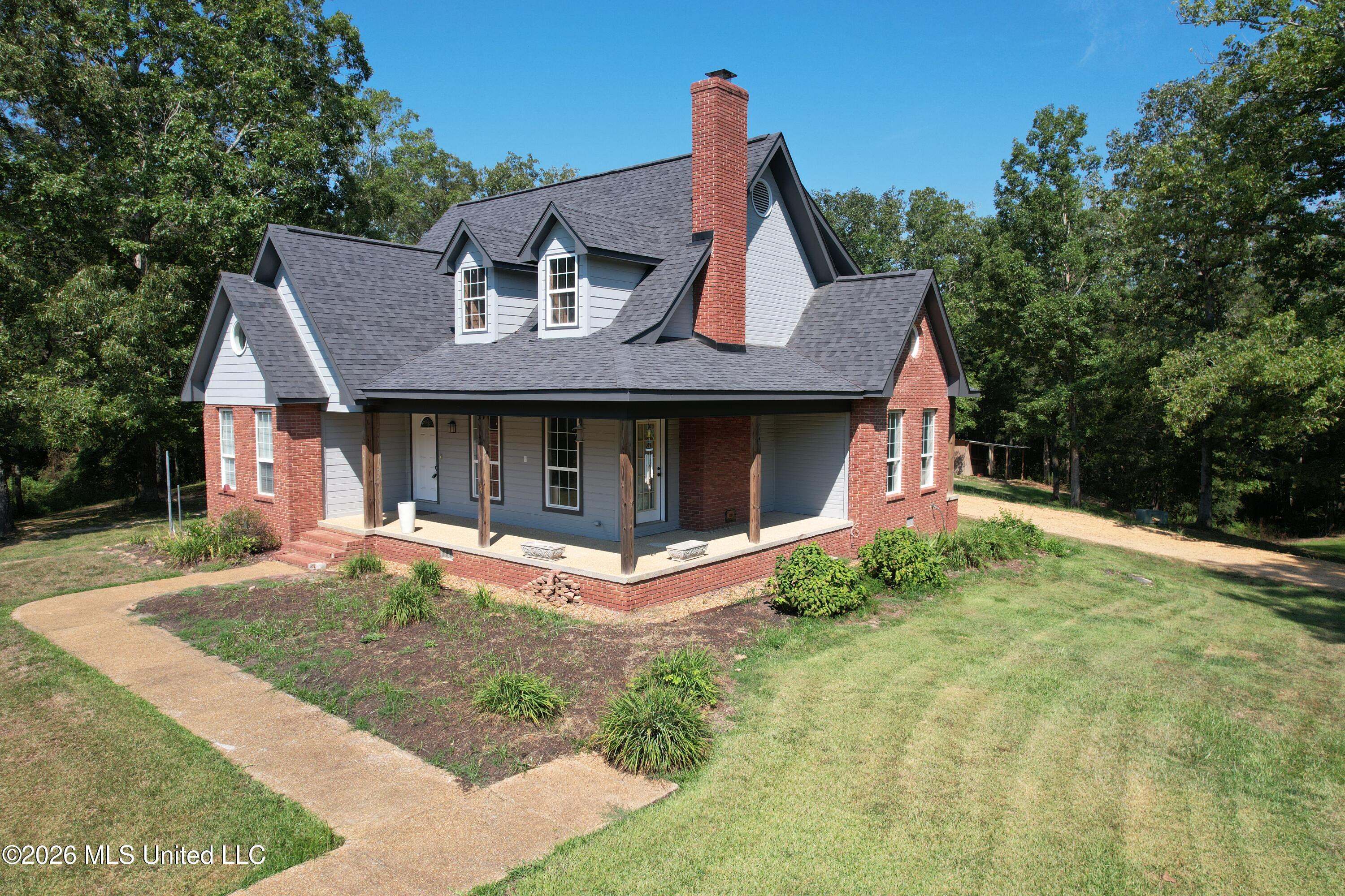 2543 Se Warren Road Property Photo 1