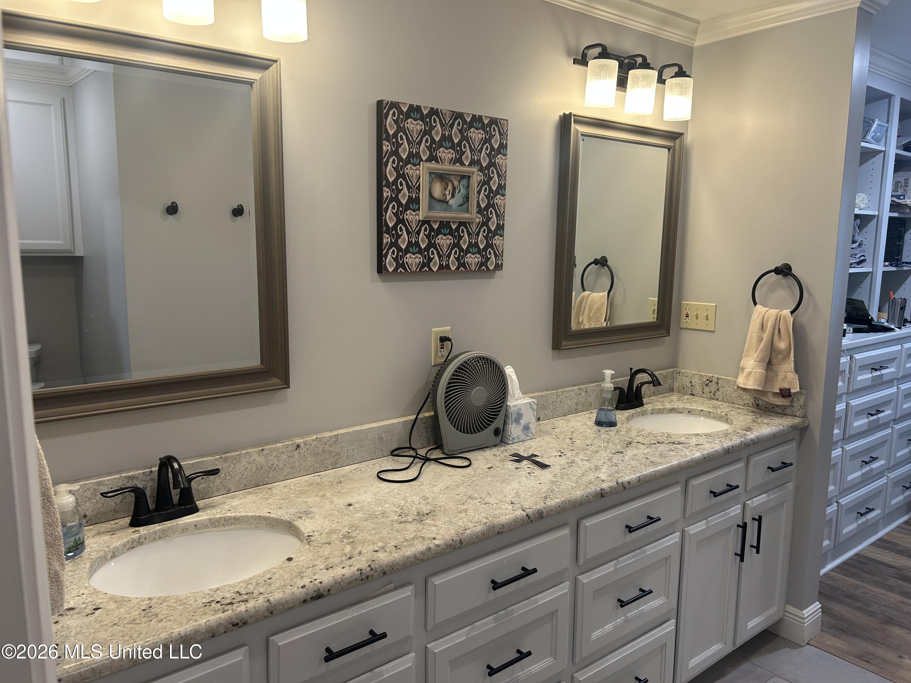 2543 Se Warren Road Property Photo 19