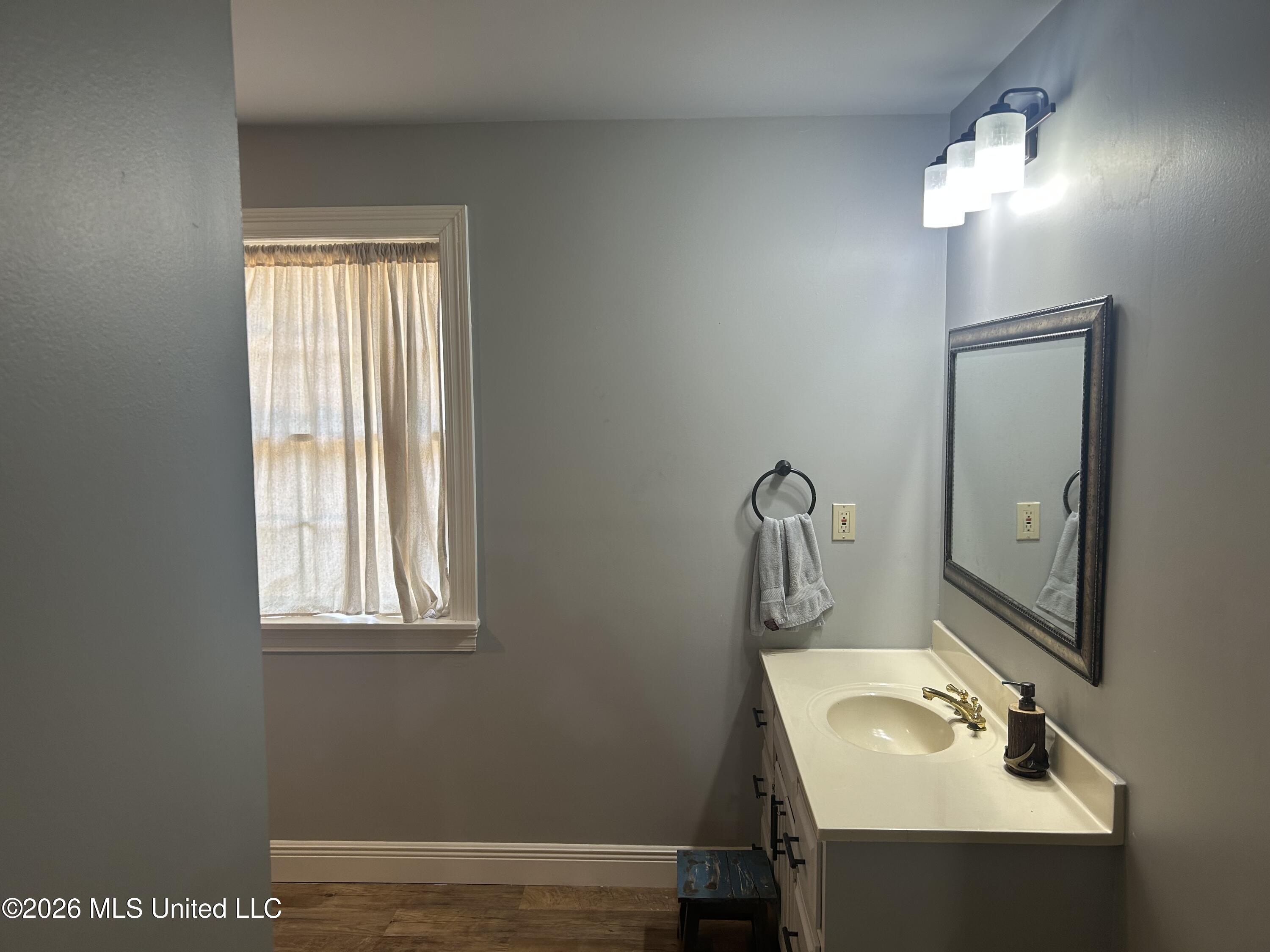 2543 Se Warren Road Property Photo 35