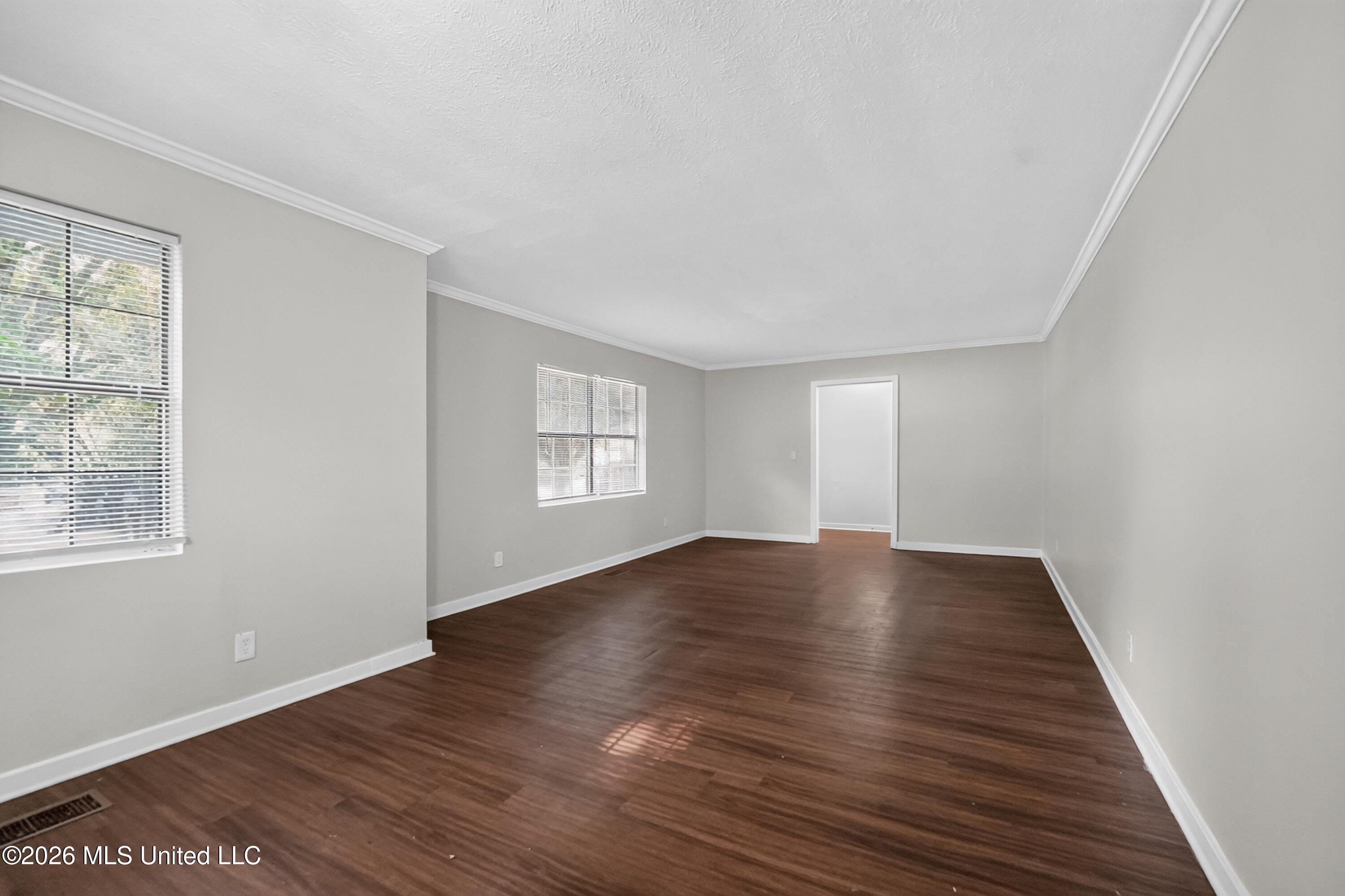 428 Northside Circle Property Photo 10