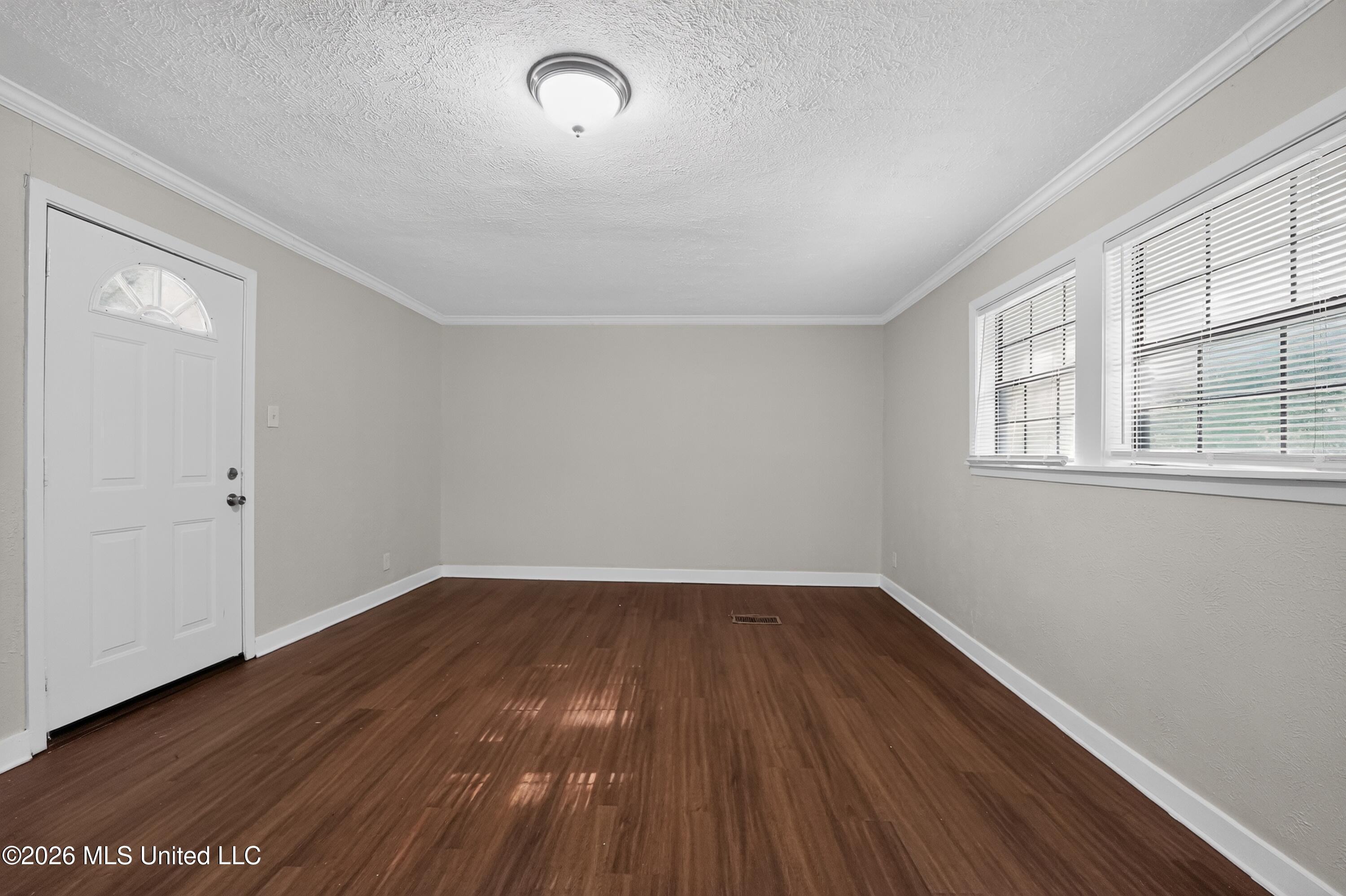 428 Northside Circle Property Photo 11