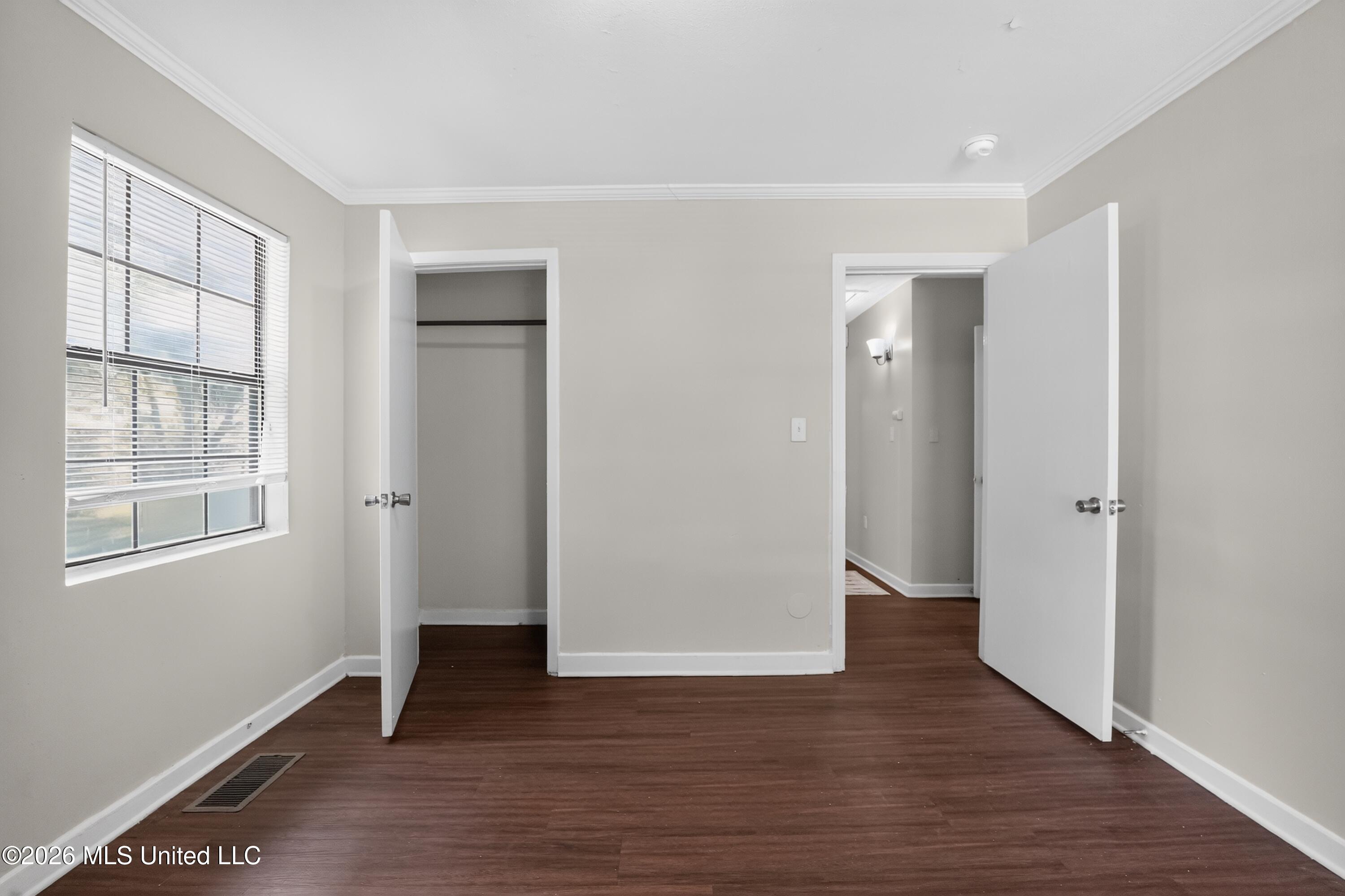 428 Northside Circle Property Photo 27