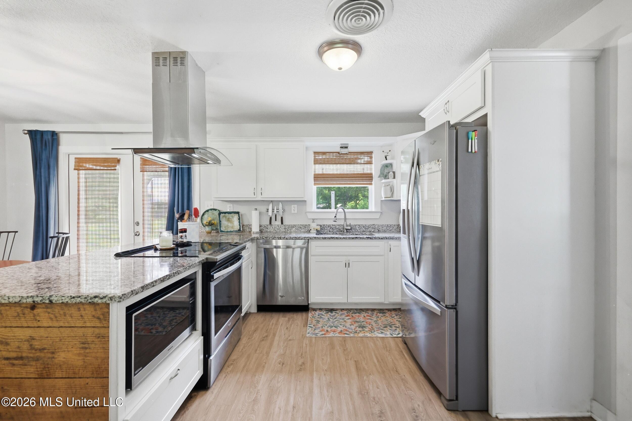 8801 Dixie Street Property Photo 16