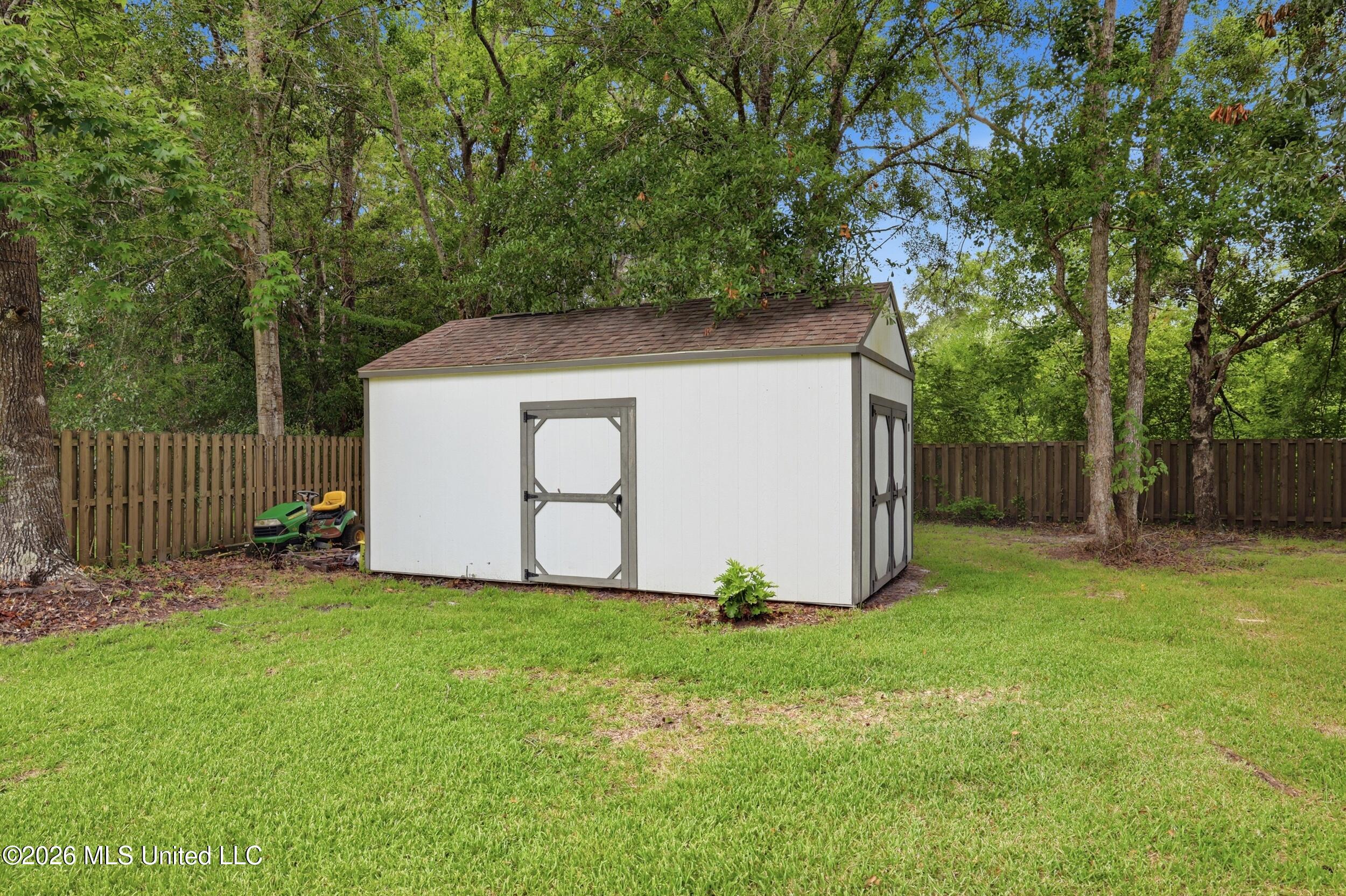 8801 Dixie Street Property Photo 44
