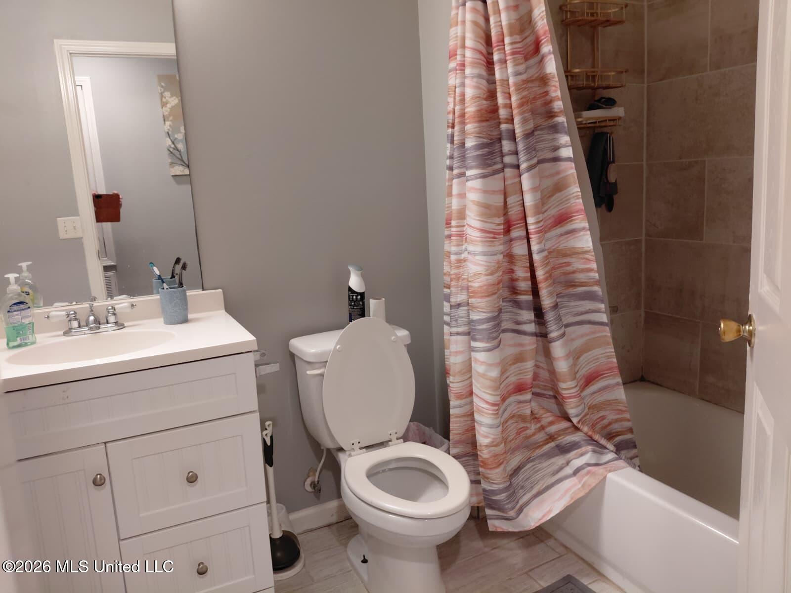 2354 Belvedere Drive Property Photo 16