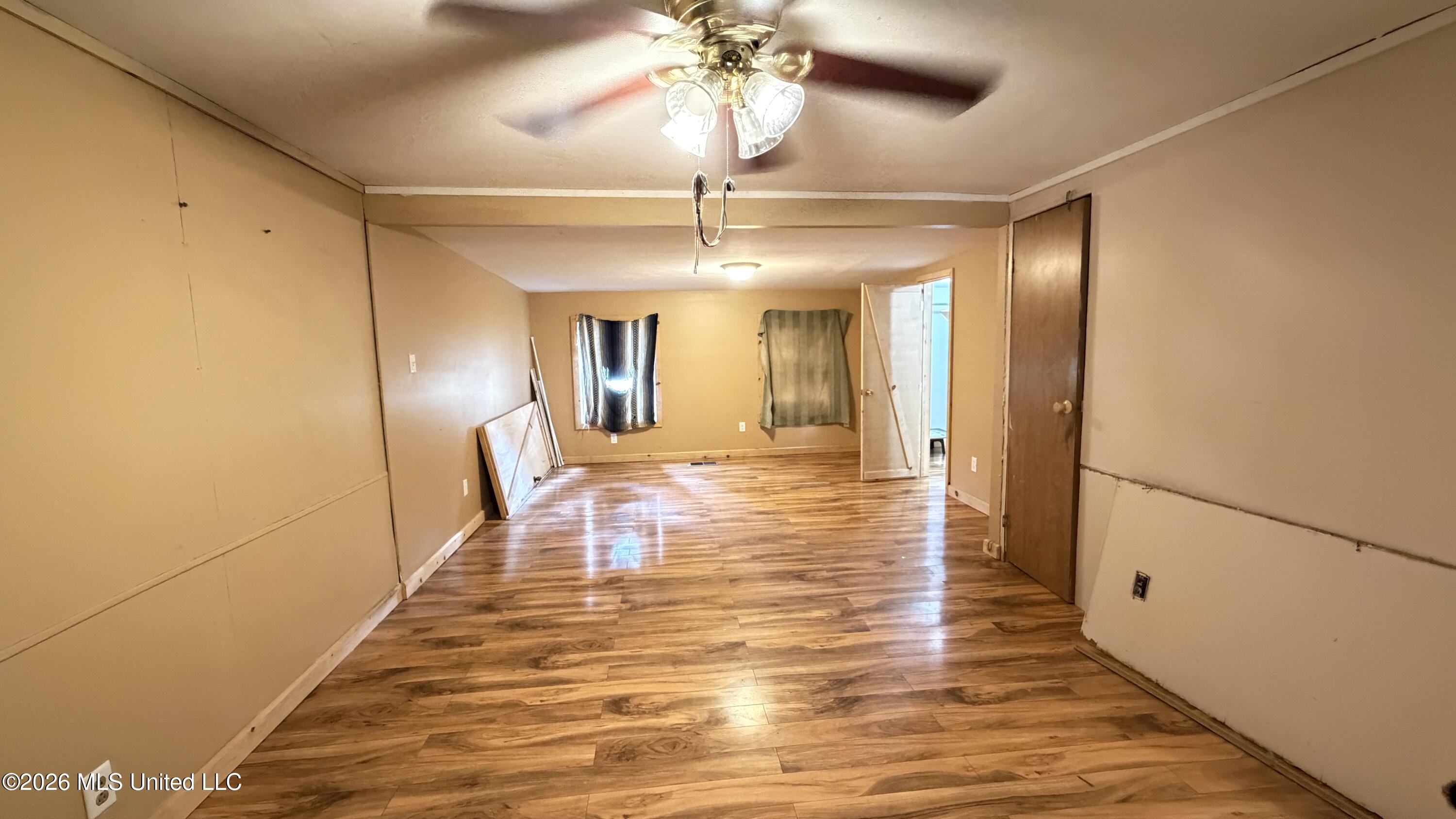 123 Sunny Lane Property Photo 14