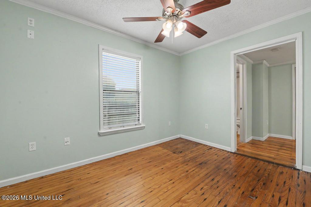 2406 8th Street Property Photo 13