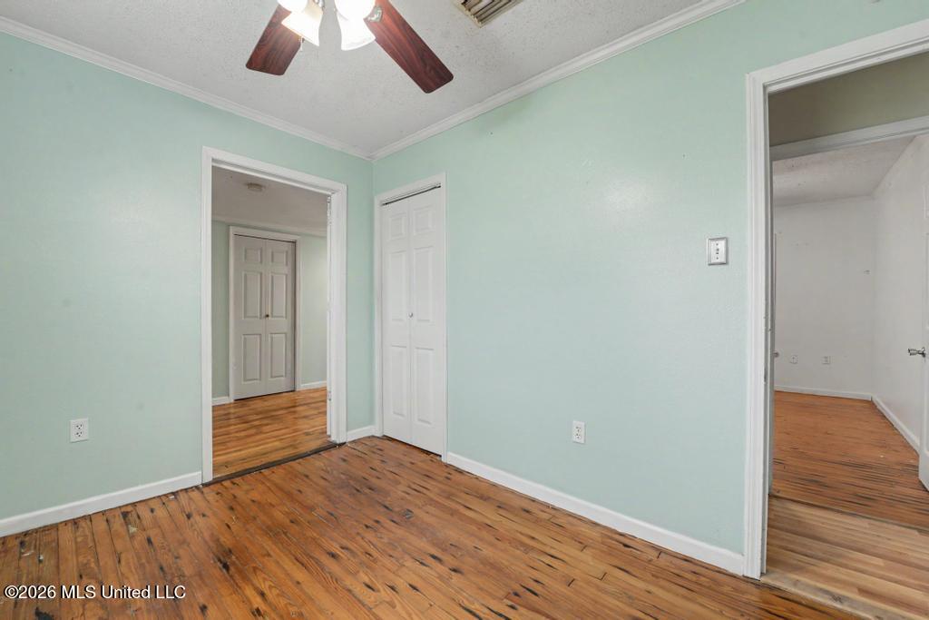 2406 8th Street Property Photo 14