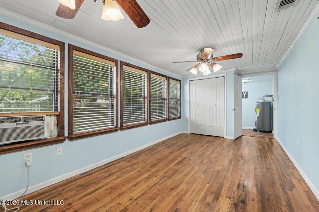 2406 8th Street Property Photo 16