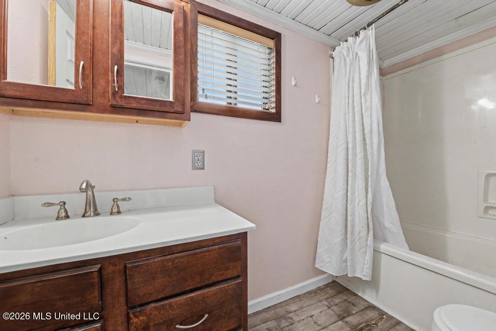 2406 8th Street Property Photo 18