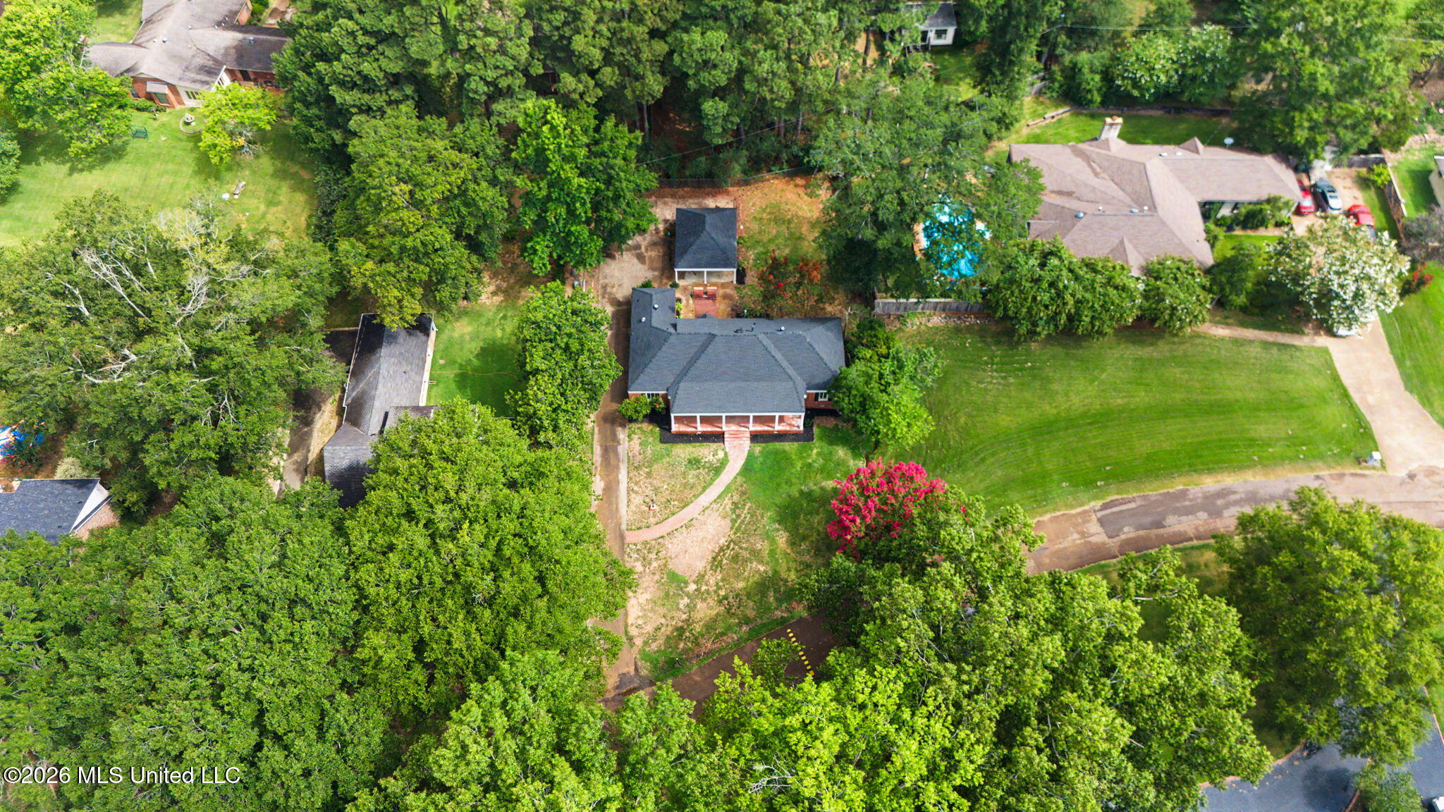 304 Cahill Street Property Photo 11