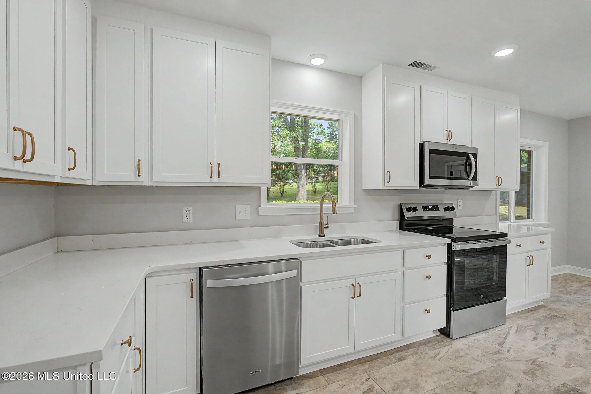 304 Cahill Street Property Photo 15