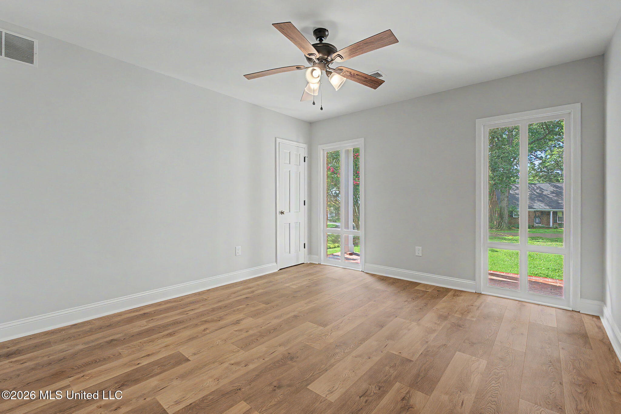 304 Cahill Street Property Photo 25
