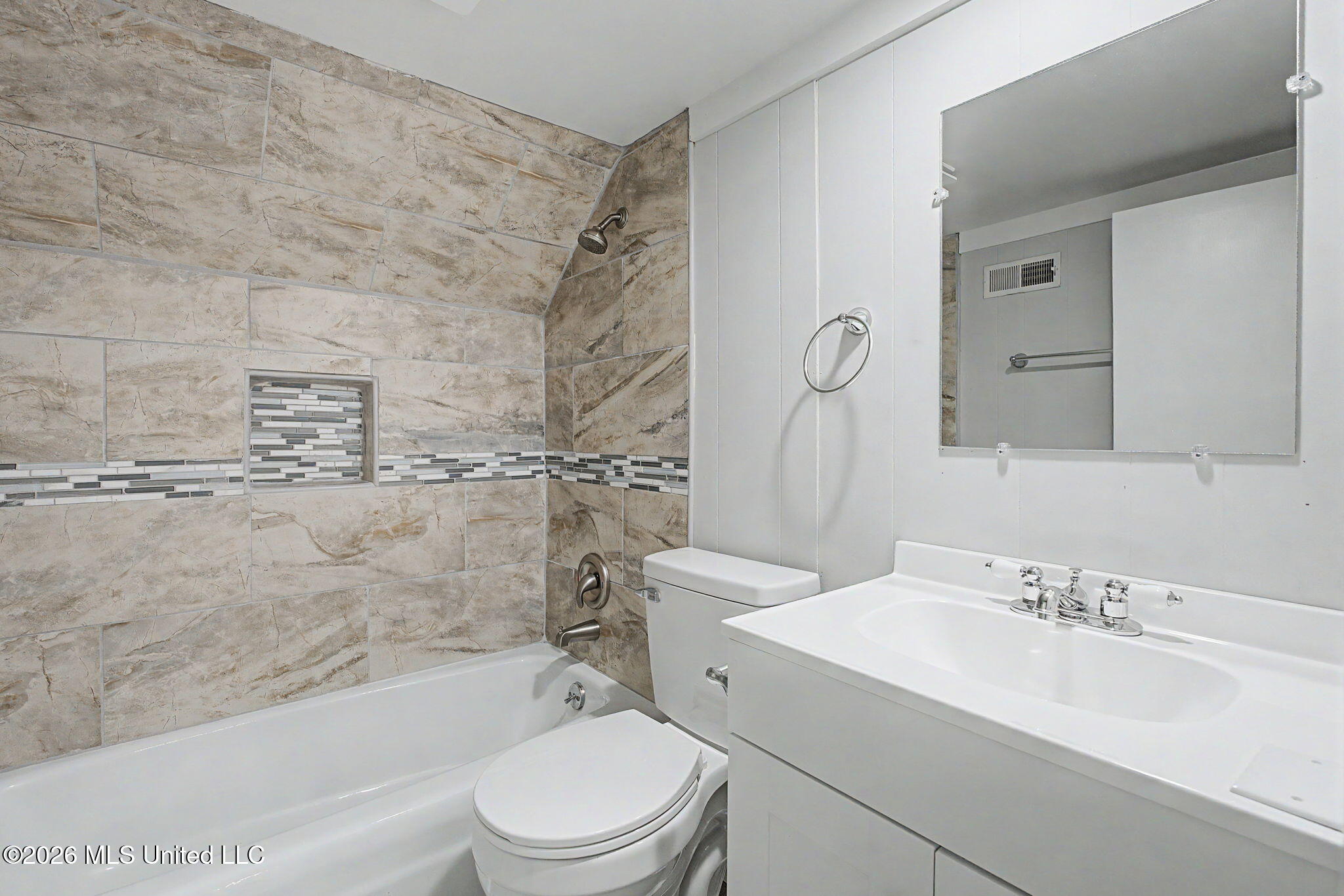 304 Cahill Street Property Photo 30