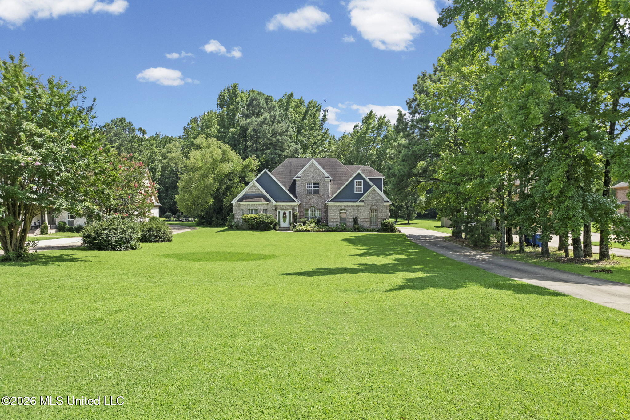 8925 Youngblood Road Property Photo 3