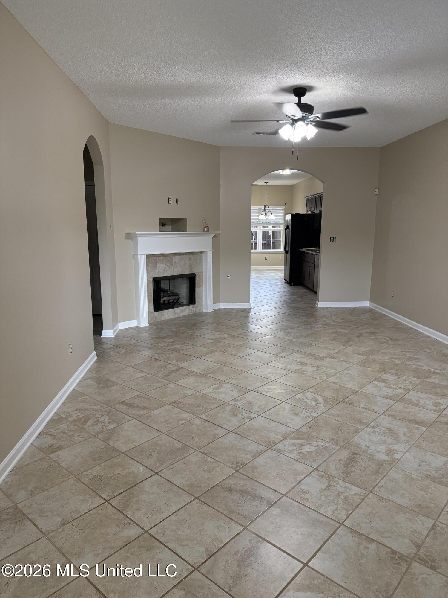 3234 Jade Lane Property Photo 4