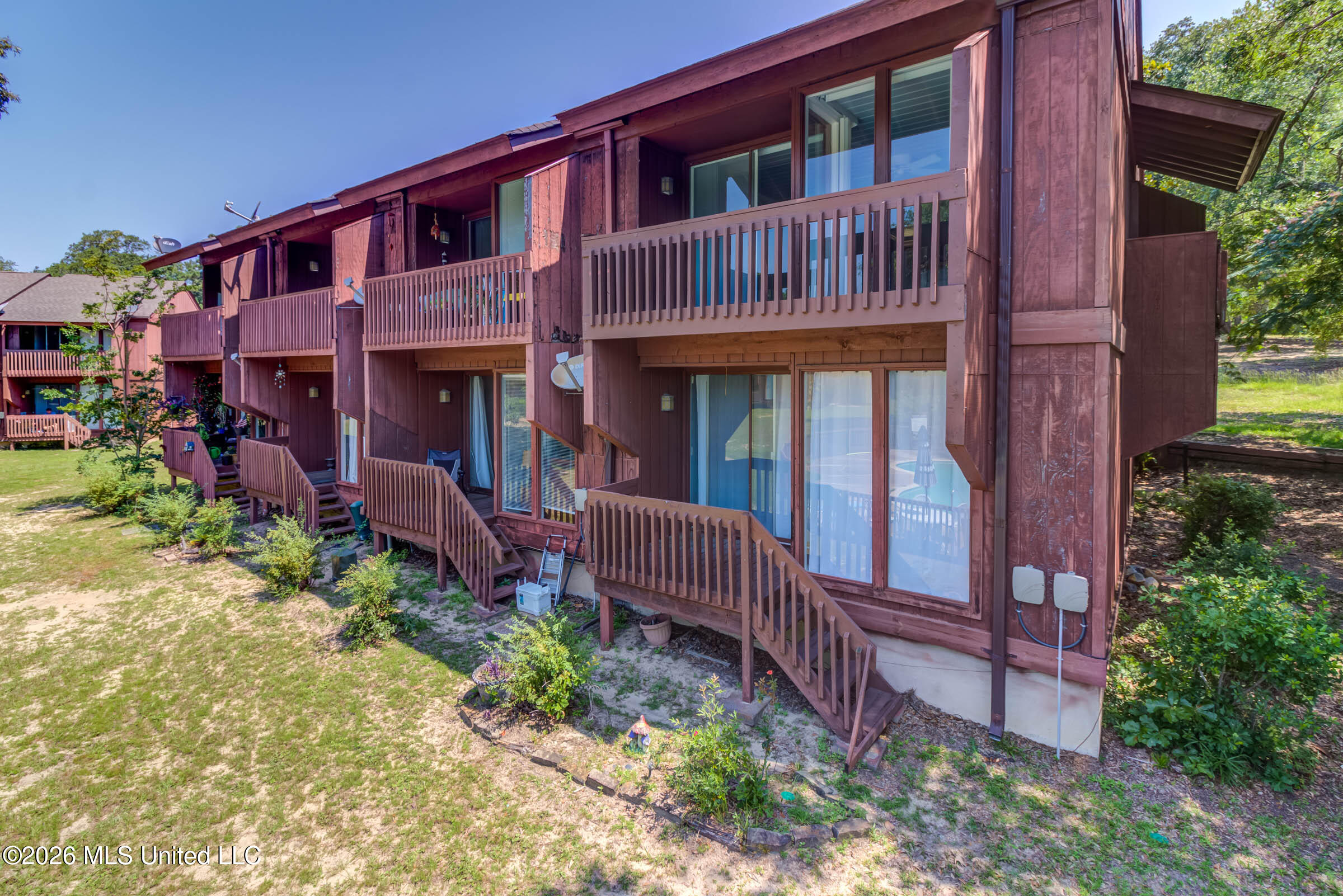 229 Lakeside Villa Property Photo 1
