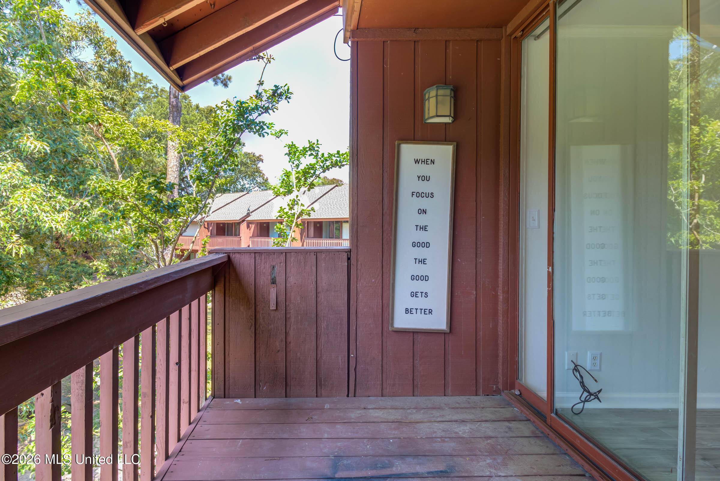 229 Lakeside Villa Property Photo 4