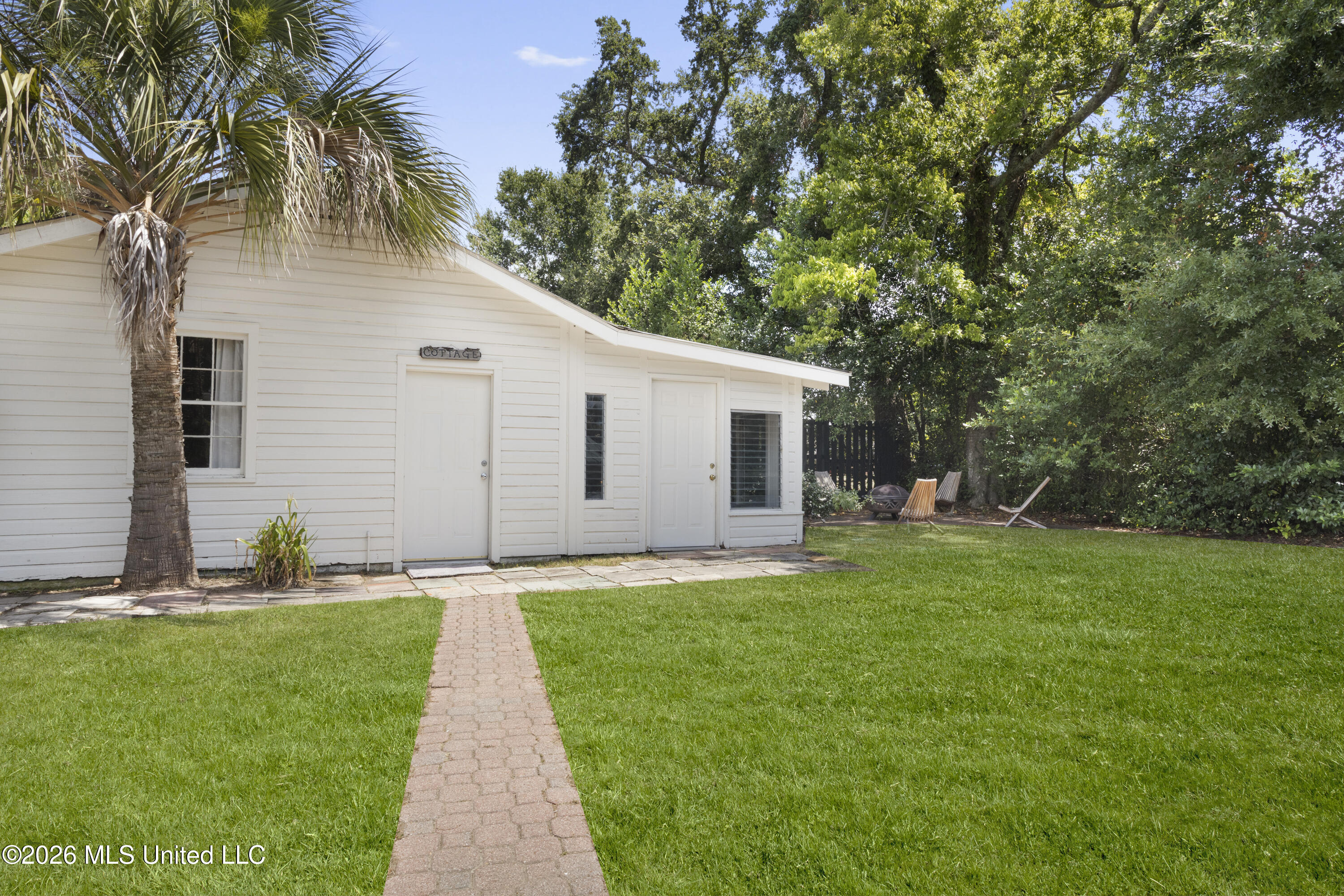 145 Bay View Court Property Photo 46