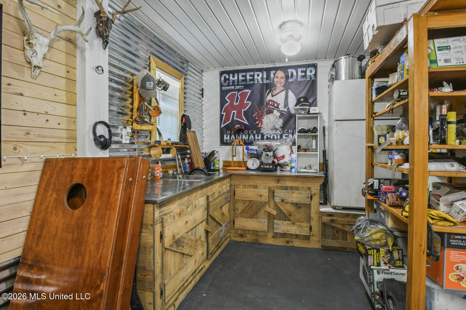 9170 Henry Shubert Road Property Photo 17