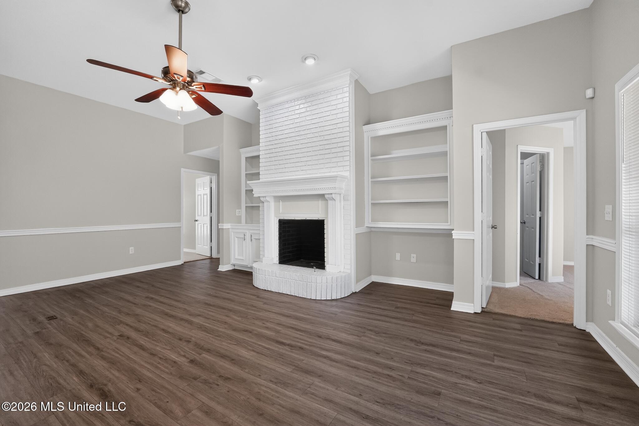 816 Strawberry Pointe Property Photo 5