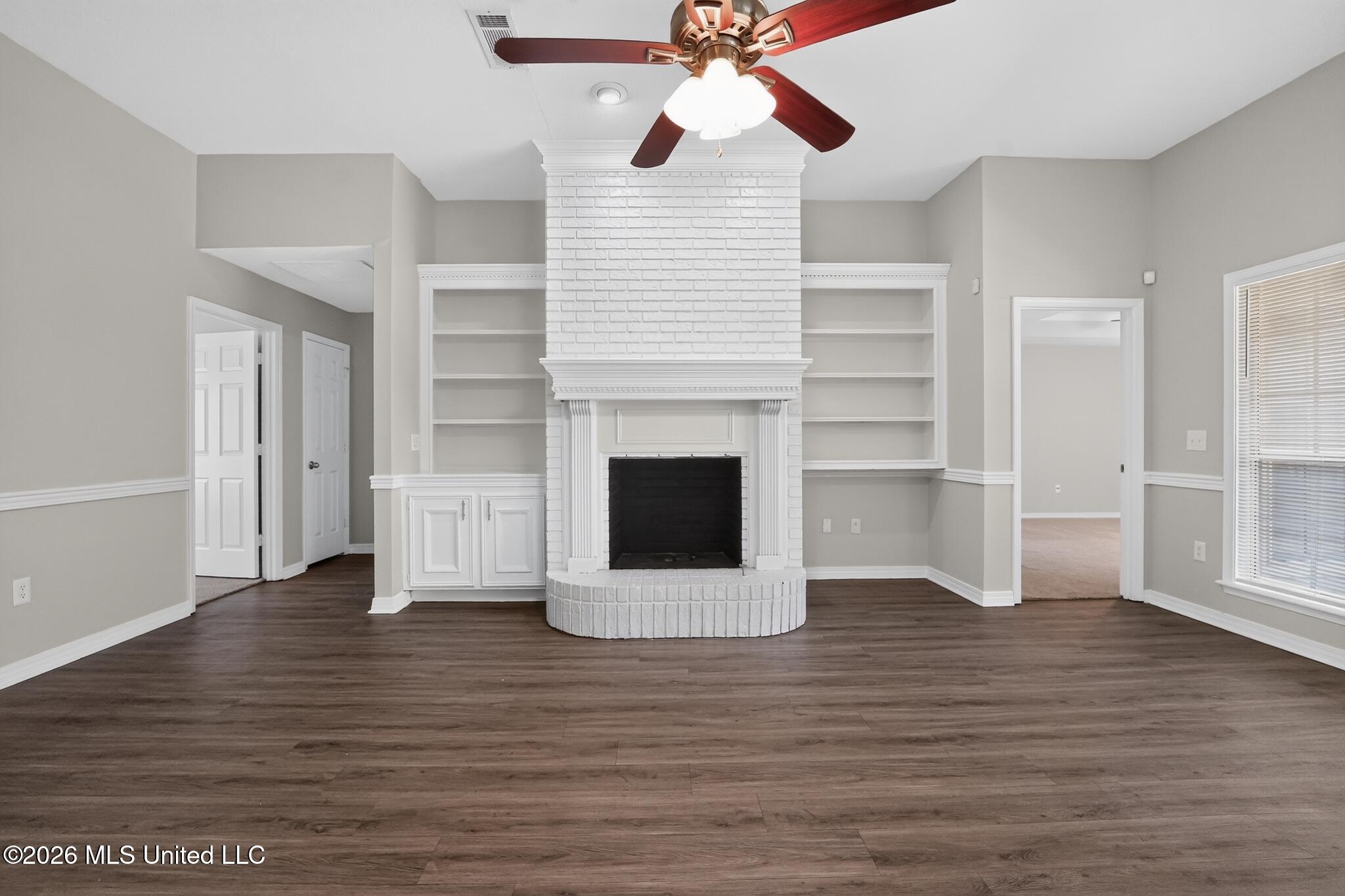 816 Strawberry Pointe Property Photo 6