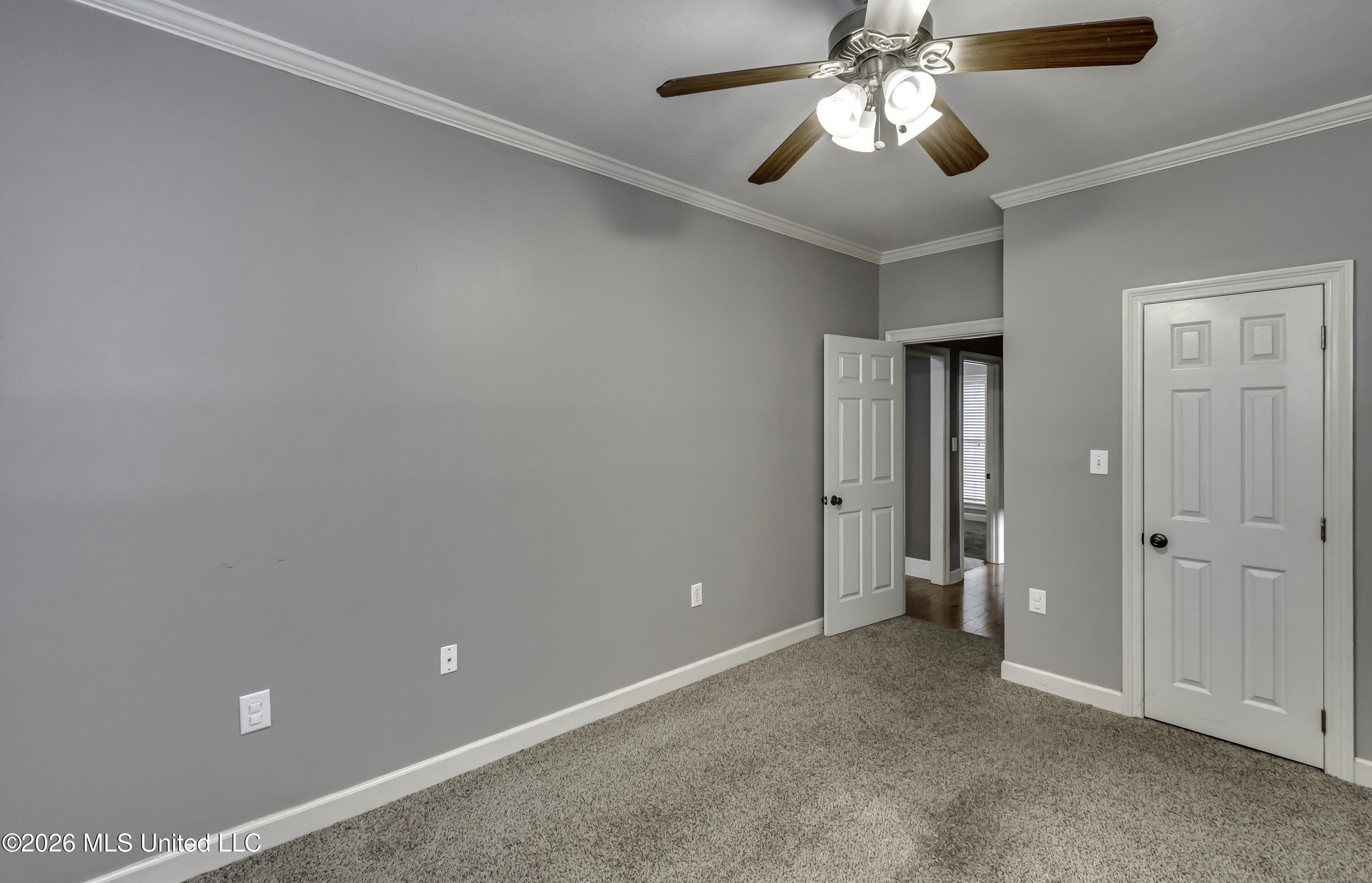 312 Pinewood Lane Property Photo 34