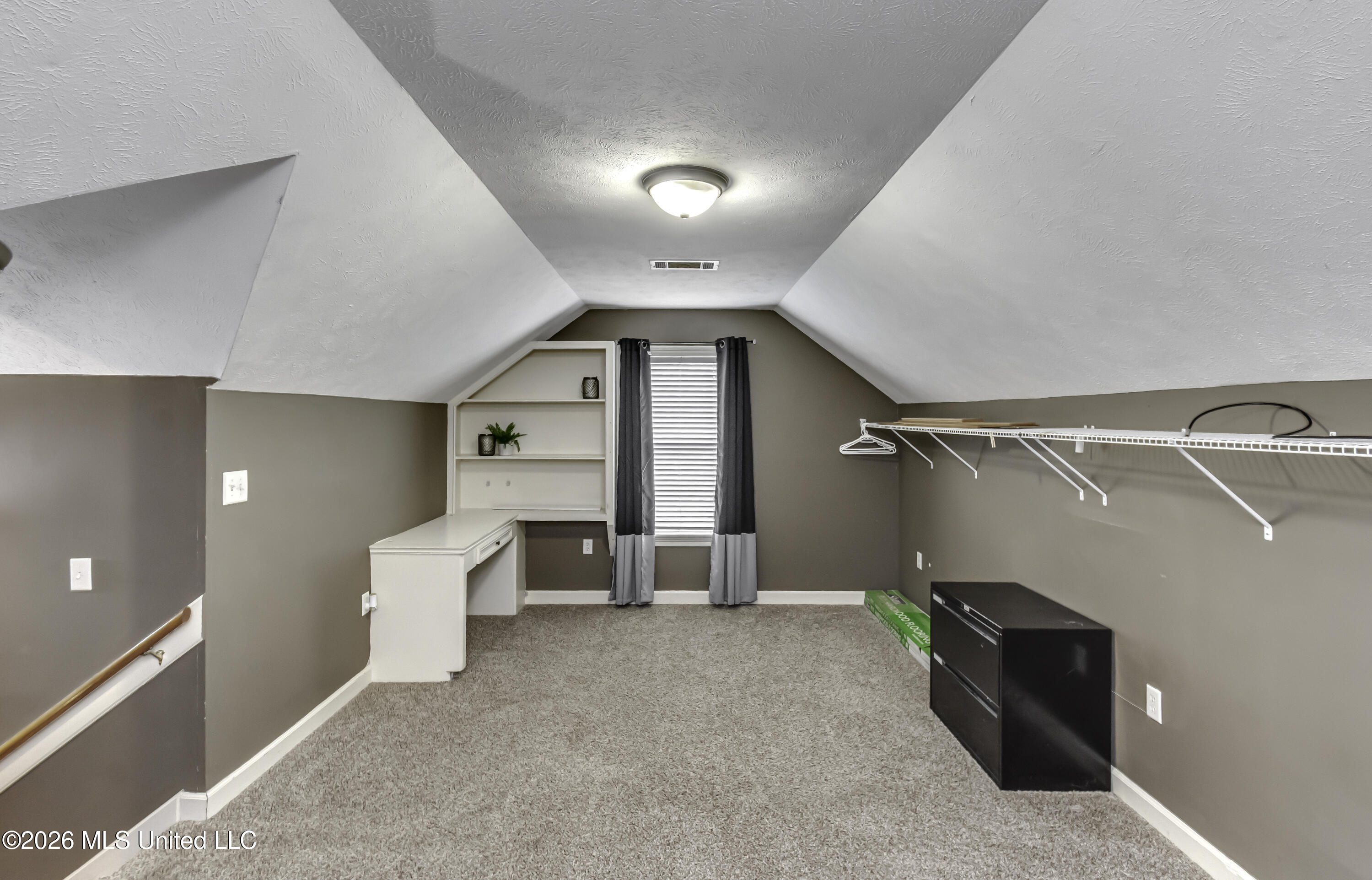 312 Pinewood Lane Property Photo 40