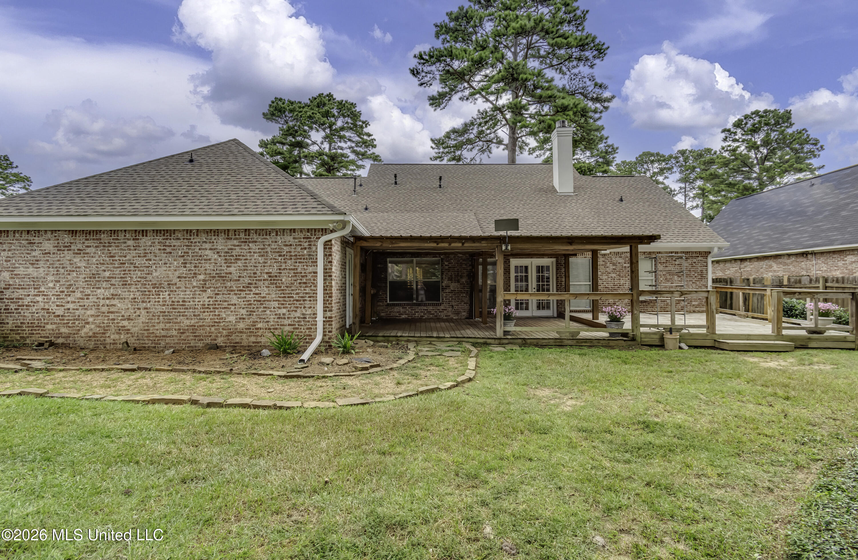 312 Pinewood Lane Property Photo 44