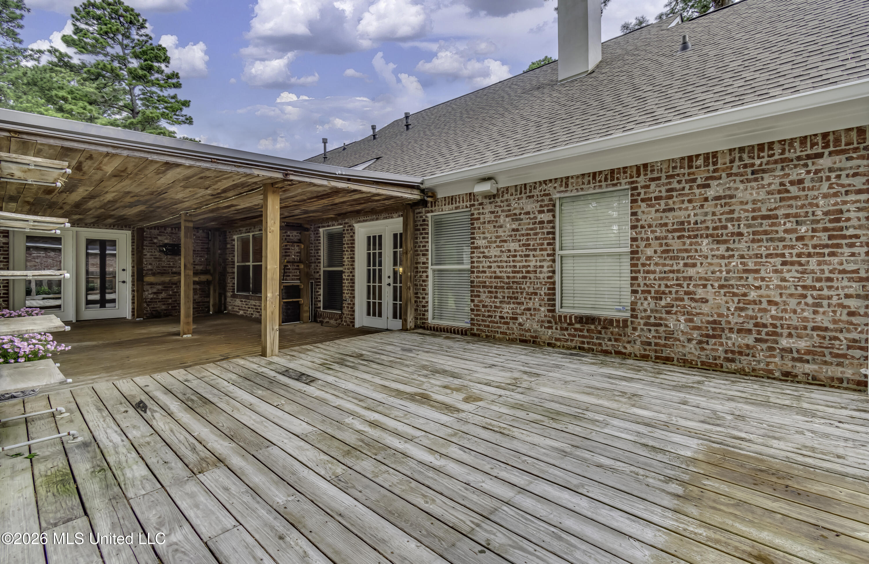 312 Pinewood Lane Property Photo 45