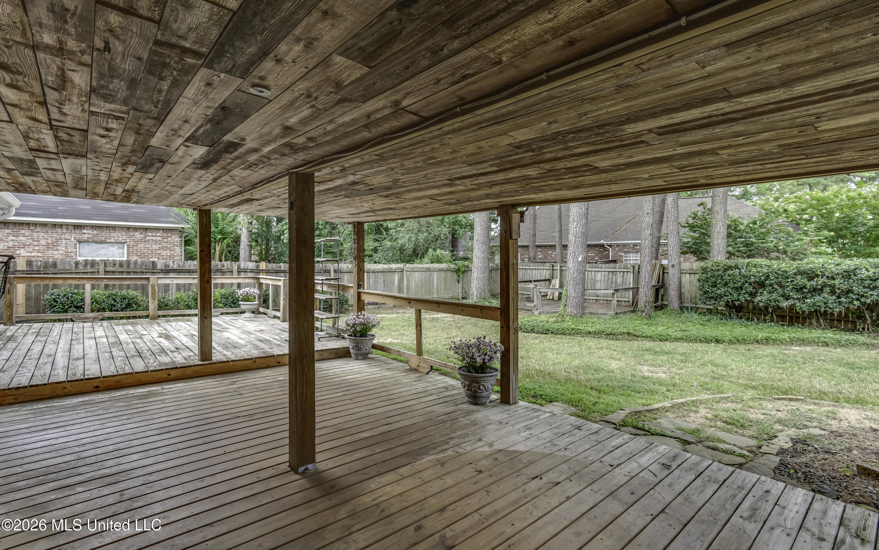 312 Pinewood Lane Property Photo 48